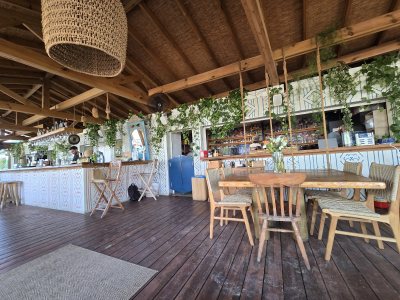 NUSA Beach Bar