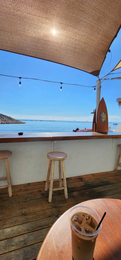 Nola beach bar