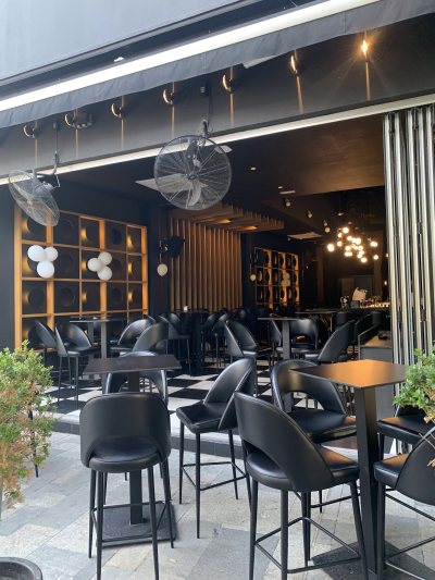 La Nuit Lounge Bar