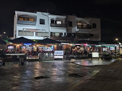 Crocodile Pub