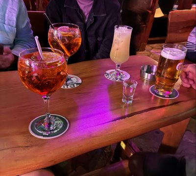 The Square Bar