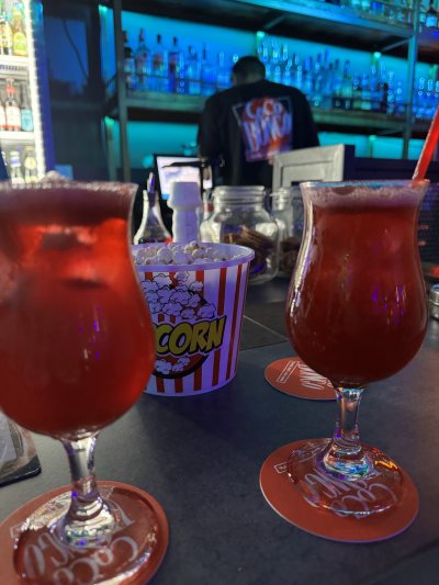 LOCO BONGO DANCE BAR