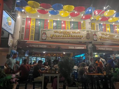 Edesma Cyprus Taverna - Souvlaki