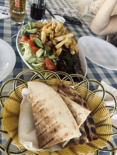 YIAMAS KEBAB GRILL HOUSE