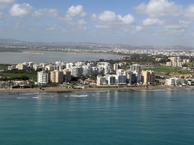 Makenzy Beach (Larnakas)