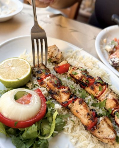 MEZE Taverna Restaurant