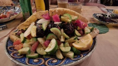 Souvlakia Osia Xrisovalanti (ta souvlakia tou antrou)