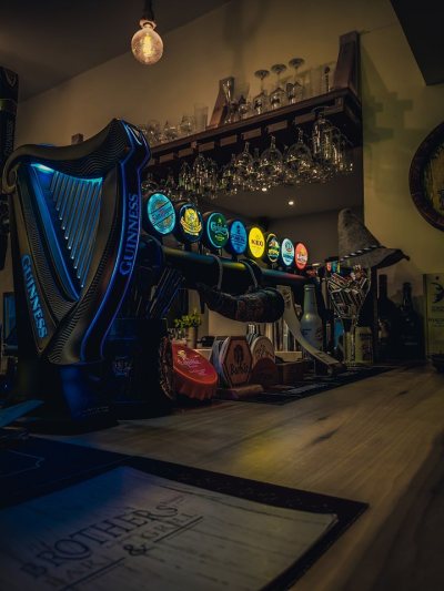 Brothers Bar & Grill