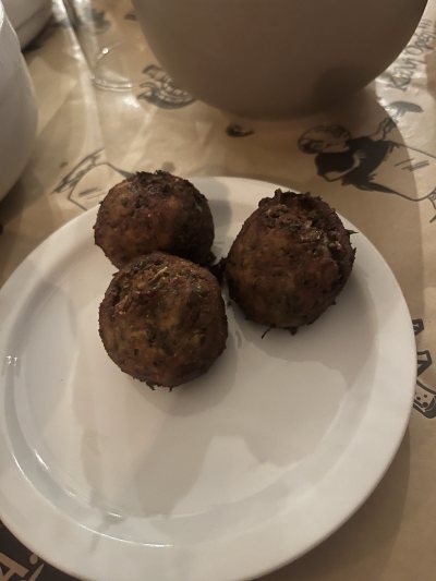 Tavernaki ETHA Egkomis