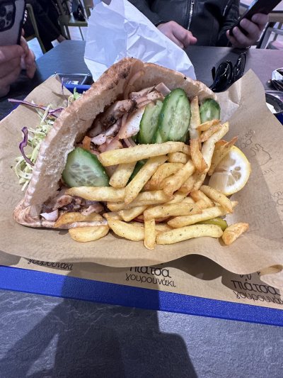 Piatsa Gourounaki Mall of Engomi