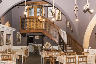 Plaka Tavern