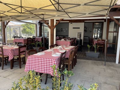Taverneio to Istorikon