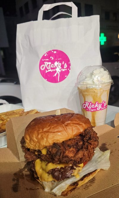 Ricky's Burgers & Shakes