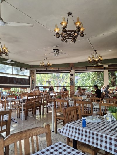RIVER PARK Restaurant & Tavern