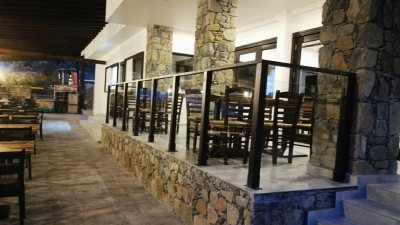 Makris Restaurant