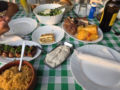 To Parko oikogeneiako estiatorio