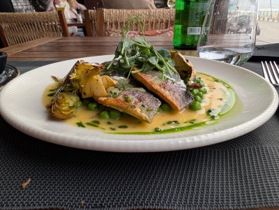 SeaNatra Lounge Bar & Restaurant