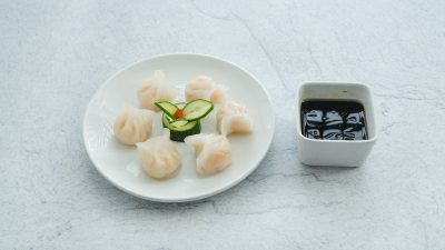 Uncle Wu Chinese Cuisine Lakatamia