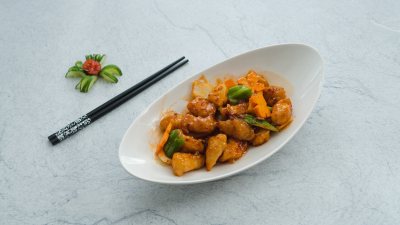 Uncle Wu Chinese Cuisine Lakatamia