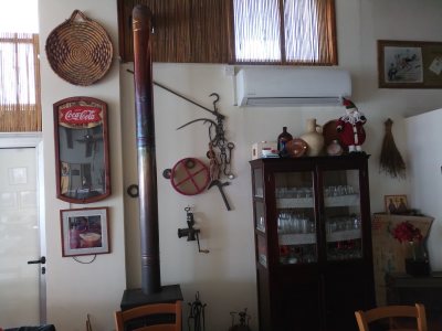 Prima House Restaurant-Tavern