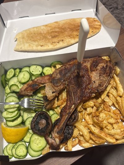 Taverna Kreatomberdemata