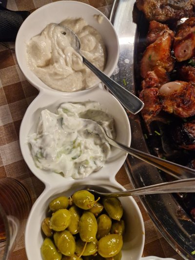 Taverna Kreatomberdemata