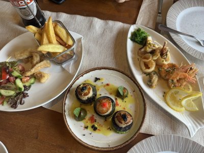 No. 9 Lounge & Restaurant