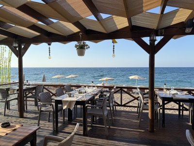 No. 9 Lounge & Restaurant