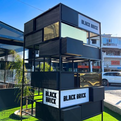 BLACK BRICK