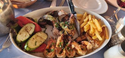 Porto Latchi Restaurant & Fish Tavern