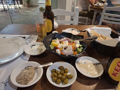 Mezedogonia Tavern