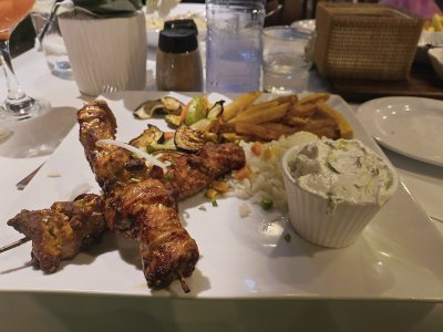 Romeos Tavern