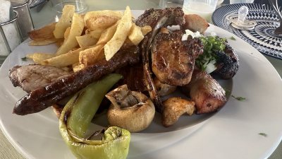 Fytos Grill House