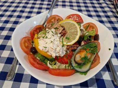 Tsiakkas Tavern