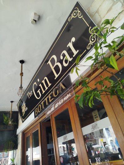 Kathikas Square Gin Bar