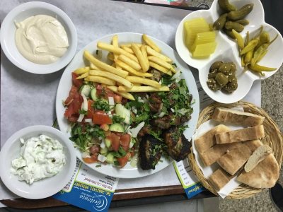 Geitonia Traditional Kebab House - Peyia