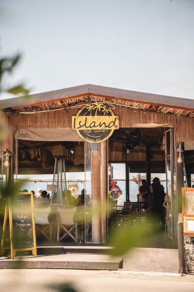 Island Beach Bar and Restaurant