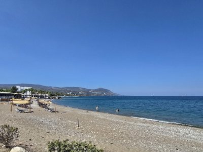 YIALOS BEACH GRILL HOUSE