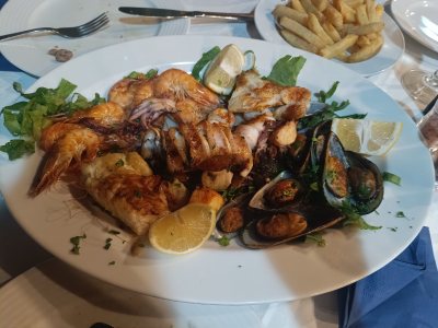Molos Restaurant