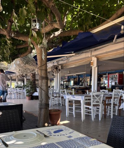 Psaropoulos Fish Tavern