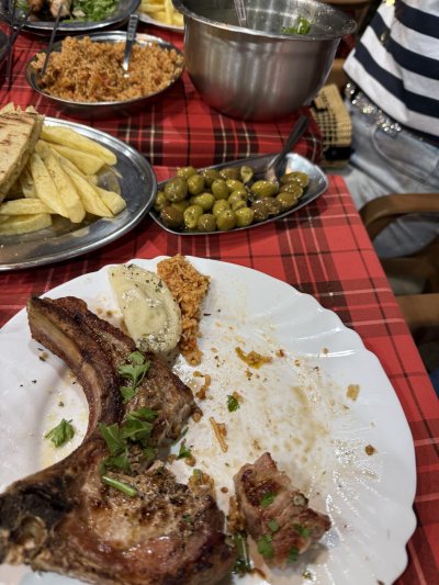 Smiyies Tavern