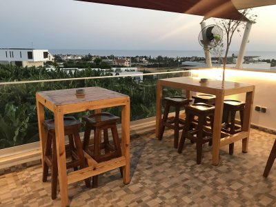 Neo’s Sports Club – Restaurant, Bar & Roof Garden
