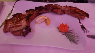 Neo’s Sports Club – Restaurant, Bar & Roof Garden