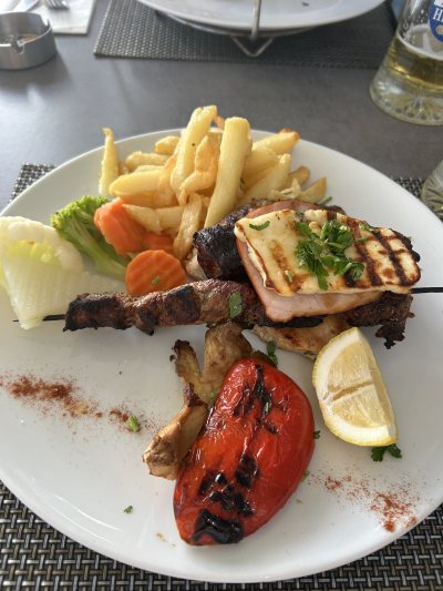 Lekanto Restaurant Coral Bay