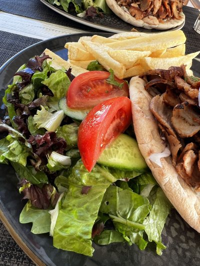 Oasis Lounge Bar-Bistro Pegeia