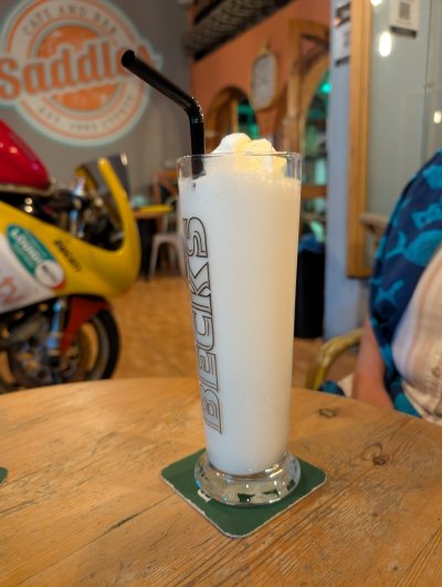 Saddles Café & Bar