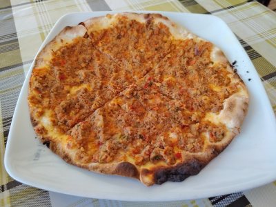 Aris lahmajoun
