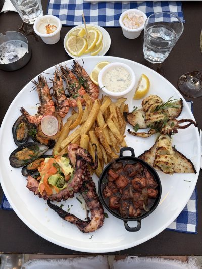 AVRA authentic cypriot kitchen