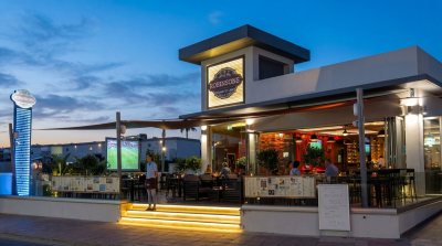 Robinson's Food & Bar