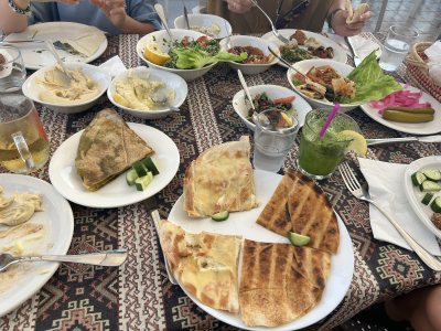 ZAATAR food arts: Lebanese Syrian Cuisine حلال‎ زعتر